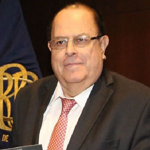 Foto de Julio Velarde Flores